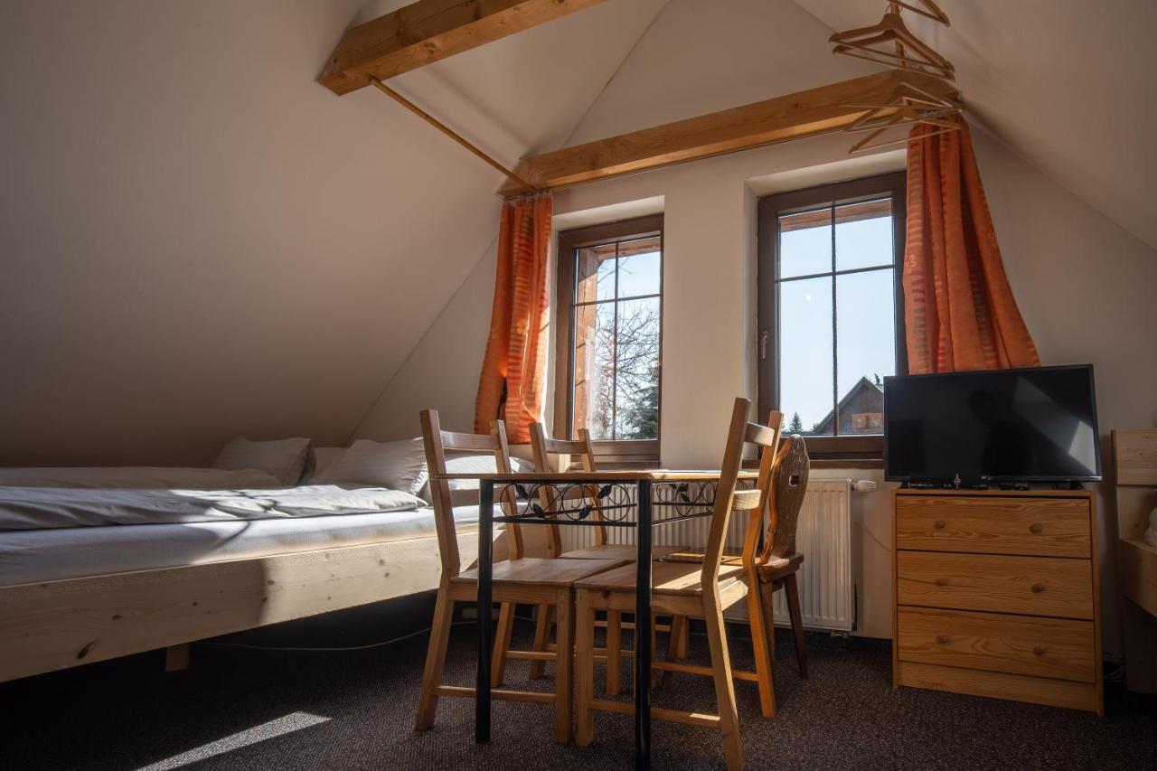 Penzion Koucky Bedřichov Exteriör bild