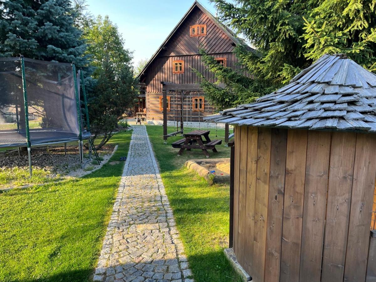 Penzion Koucky Bedřichov Exteriör bild